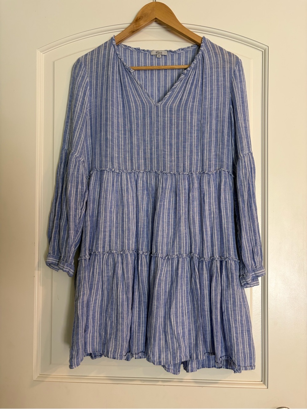 Rails Everly Dress featuring a blue & white Stripe Flowy Lightweight Size XS